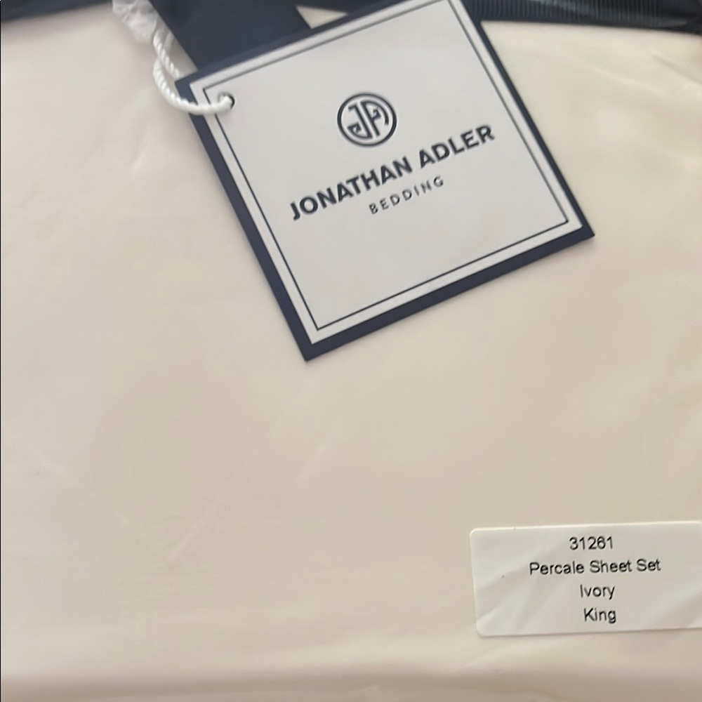 Jonathan Adler King Percale Sheet Set in Ivory